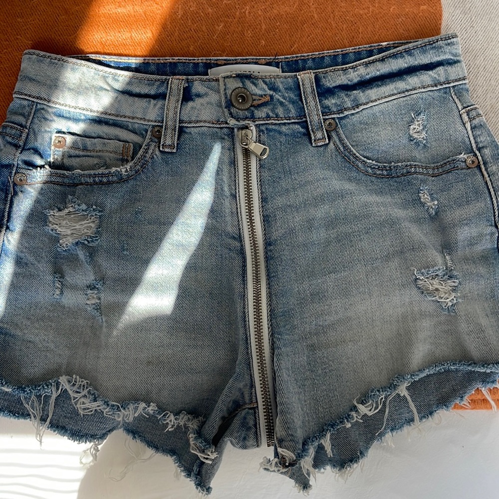 Pistola Zipper Shorts